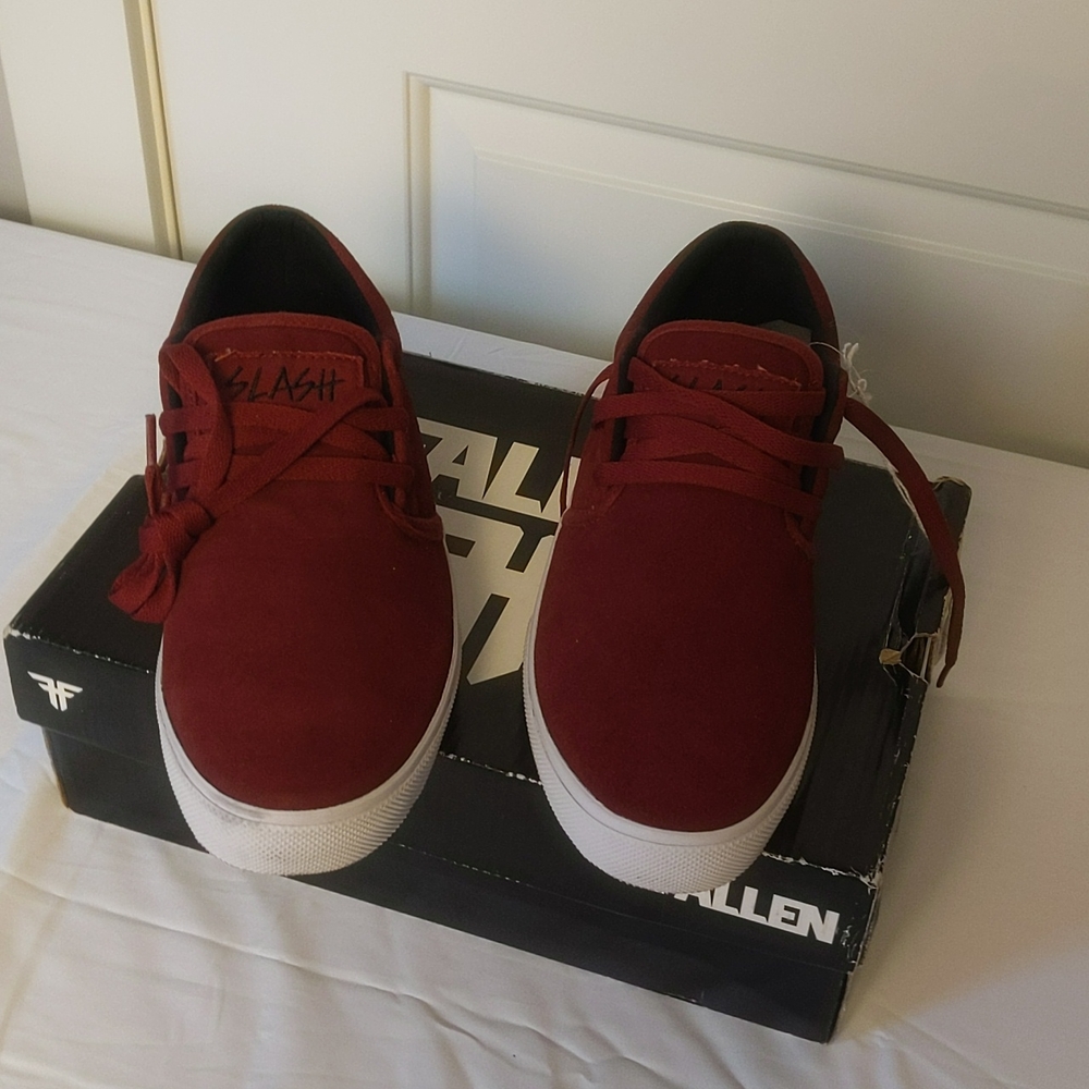 Fallen size 12  Burgundy  Sneakers "The Easy"